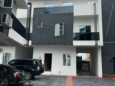 Luxury 3-Bedroom Semi-Detached Duplex with Excellent Facility