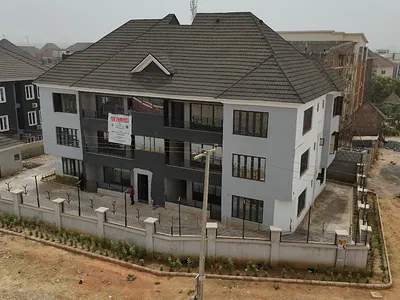 Prime Investment Opportunity: Corporate Block of 6 Flats for Sale -- Ja