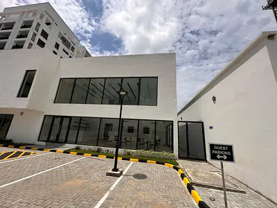 3 Bedroom Flat with BQ on the 5th Floor