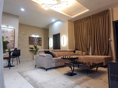 Peaceful 2bedroom Apartment with City View Balcony and Elevator Access