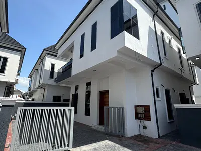 4 Bedroom Fully Detached Duplex