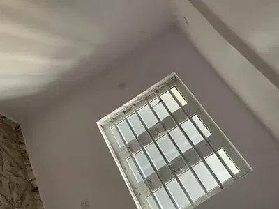 A Nice Room Self