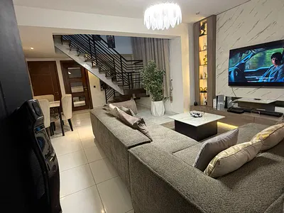 Luxury 2 Bedroom Duplex