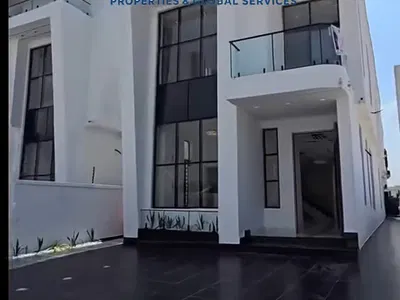 5 Bedroom Fully Detached Duplex