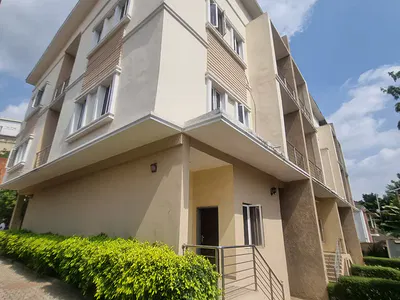 4 Bedroom Terrace Duplex with BQ
