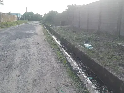 1 Plot of 1, 058M2