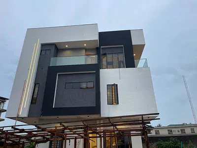 Luxury 4-Bedroom Semi-Detached Houses