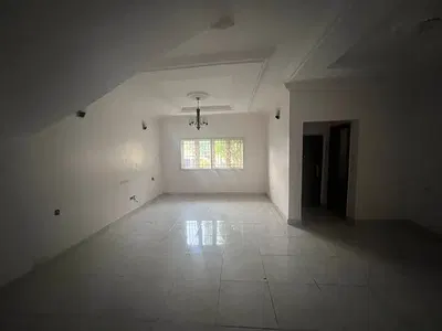 3 Bedroom Bedroom Terrace Duplex with BQ