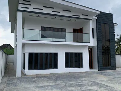 Beautifully Finished 5 Bedroom Fully Detached Duplex