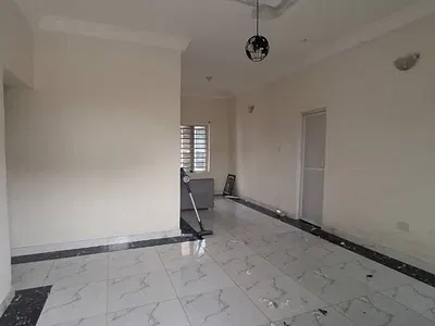 Spacious 2 Bedroom Apartment Inside, in a Serene Location