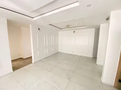 Luxury 4 Bedroom Apartment
