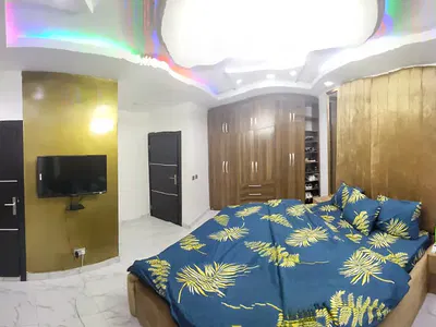 Well Maintained 4 Bedroom Maisonette