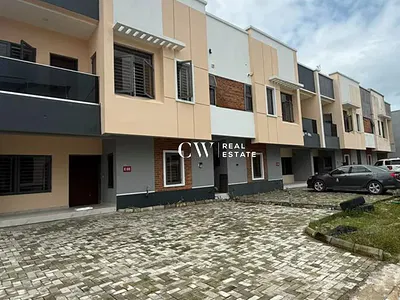 4 Bedroom Terrace Duplex