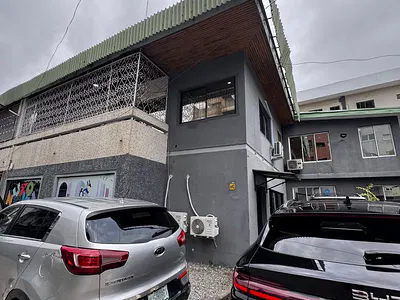 Luxury 1 Bedroom Office Space
