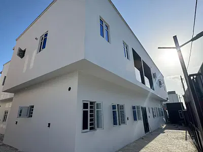 2 Bedroom Apartment