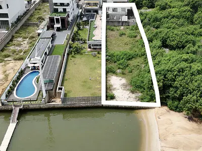 2, 245M² Waterfront Property with Demolishable Structure for Sale