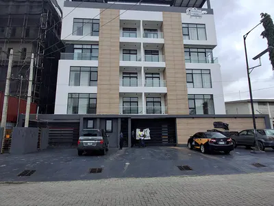 Luxurious 3 Bedroom Flat