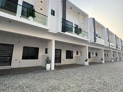 Very Good Deal 4 Bedroom Terrace Duplex