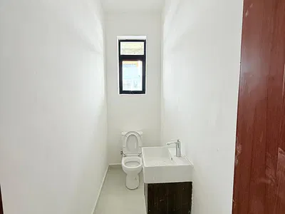 Newly Built 5 Bedroom Terrace with a Room BQ