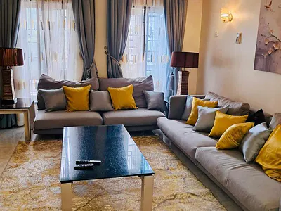 Golden 2bedroom Apartment