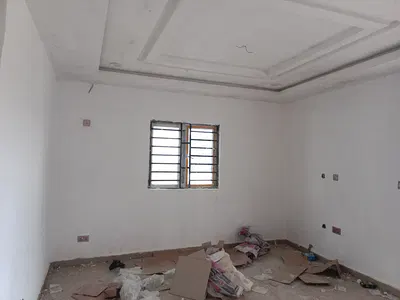 A Brand New 2 Bedroom Flat with Good Water Supply, Pop, Car Park