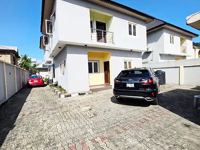Self Service 3 Bedroom Apartment