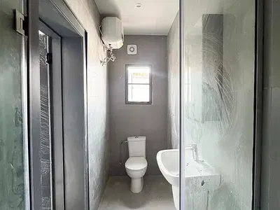 2 Bedroom Maisonette