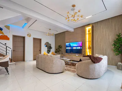 Luxuriously Furnished Three Bedroom in a Nice Estate