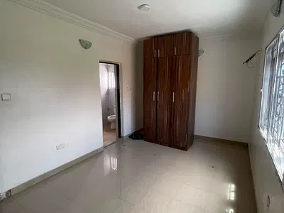 3 Bedroom Flat