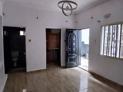 A Sweet Luxury Mini Flat with Beautiful Pop Ceiling