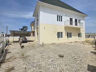 4bedroom Semi-Detached Duplex in Lugbe. Abuja -- Nigeria.