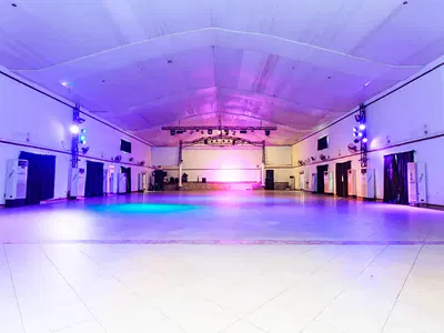 Ben Auto Events Place and Hotel