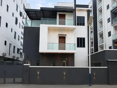 Nice 6 Bedroom Fully Detached Duplex with a BQ and Cinema
