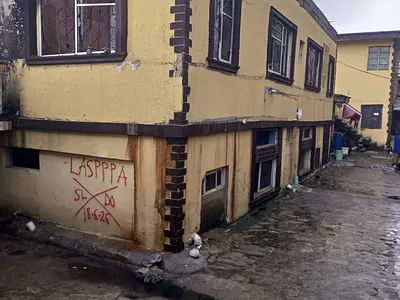 Old Building on 500 SQM