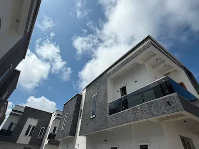 Spacious Master Bedroom with Private Kitchen and 2 Balconies