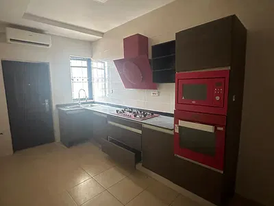 Luxury 2 Bedroom Apartment