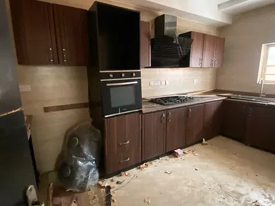 _single Room Apartment with Shared Kitchen, Good Power Supply,