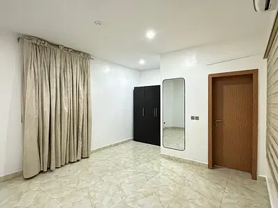 Fully Serviced 4 Bedroom Apartment with Communal Pool, Gym, Elevator