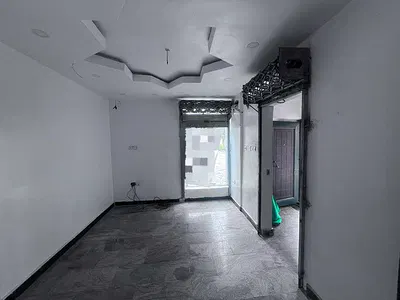 30SQM & 65SQM Shop Spaces