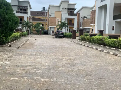 Executive Spacious 5 Bedroom Duplex with Boy's Quarters