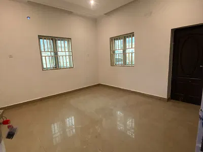 Spacious Shop Office Space