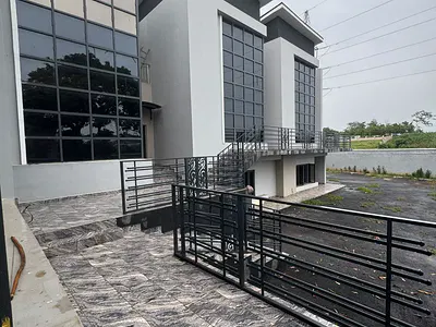 Brand New, Luxury 6 Units of 1 Bedroom Terrace Duplex