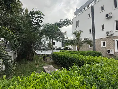 Brand New Tastefully Built Standard Serviced 1 Bedroom Apartment