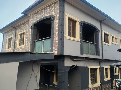 Spacious 1 Bedroom Flat — Odogunyan Bus - Stop., Ikorodu, Lagos
