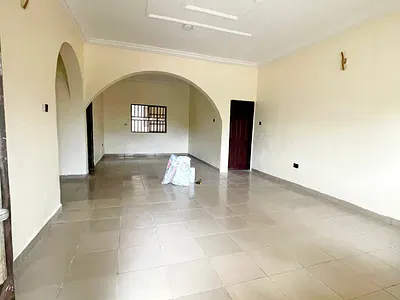 Massive 3bedroom Block of Flats in a Serene Environment
