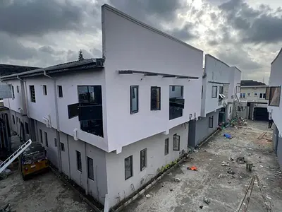 1 Bedroom for Lease in a Good Location on the Mainland