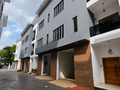 Brand New 4 Bedroom Terraced Duplex