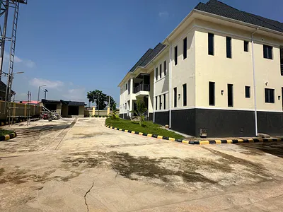 18 Units of 2-Bedroom Apartments Dunamis Airport Road