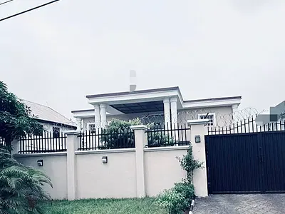Spacious 6bedroom Detached House with 3 Rooms En-Suite BQ on 1200 SQM