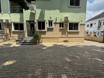 A Very Spacious 4-Bedroom Semi-Detached Duplex + 1BQ